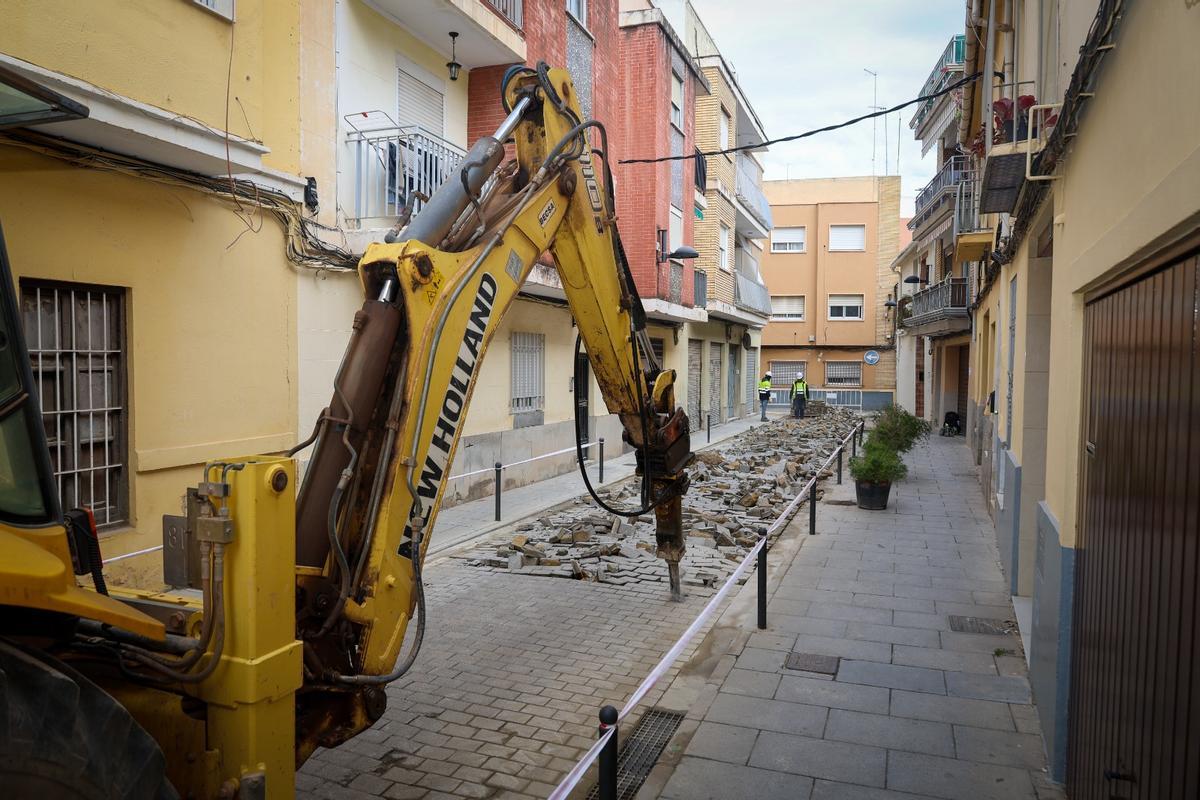 Obras en Reyes Católicos.