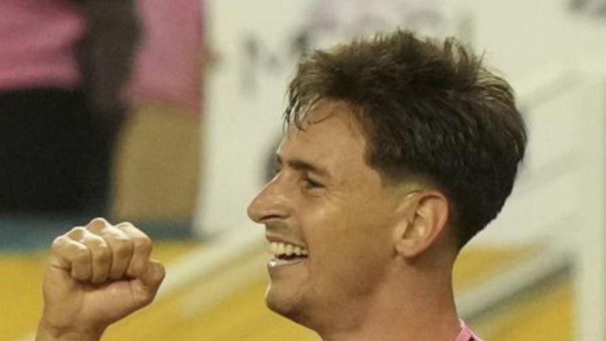 Allende celebra su gol.|  LAP