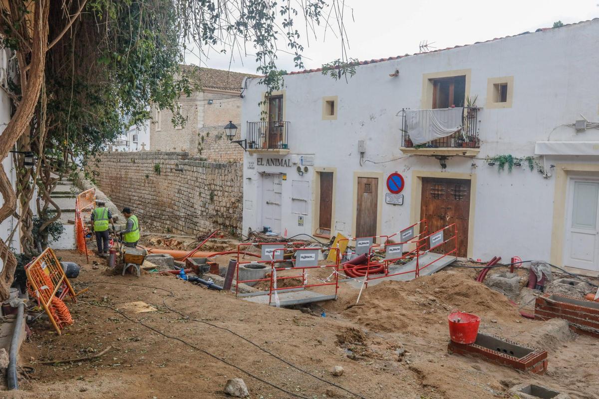 Galería de imágenes de las obras en el casco histórico de Ibiza
