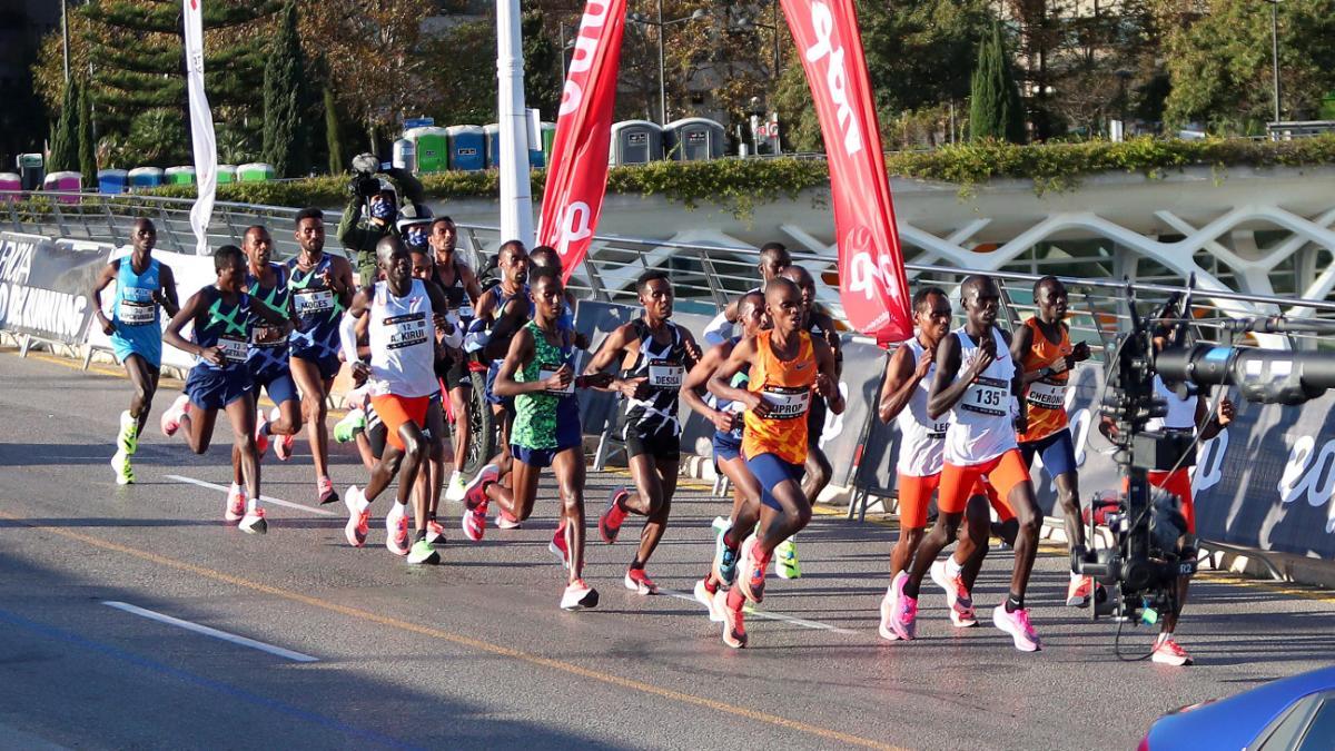 Maratón Valencia 2020: las imágenes del maratón y el Medio Maratón