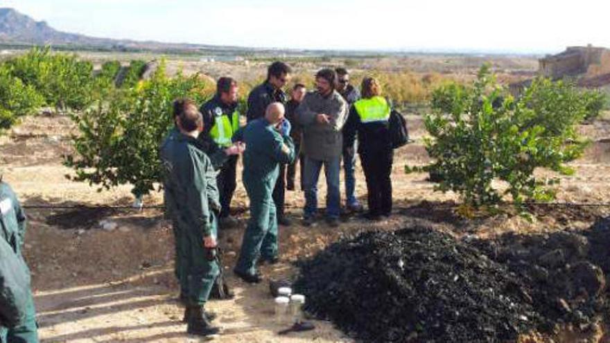 El juez cita como imputado a Fenoll por los enterramientos de basuras en La Murada