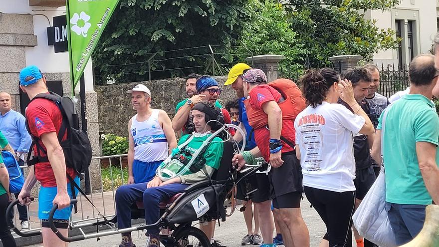 El atleta con ELA José Luis Capitán cumple su sueño en la medio maratón de la Reconquista