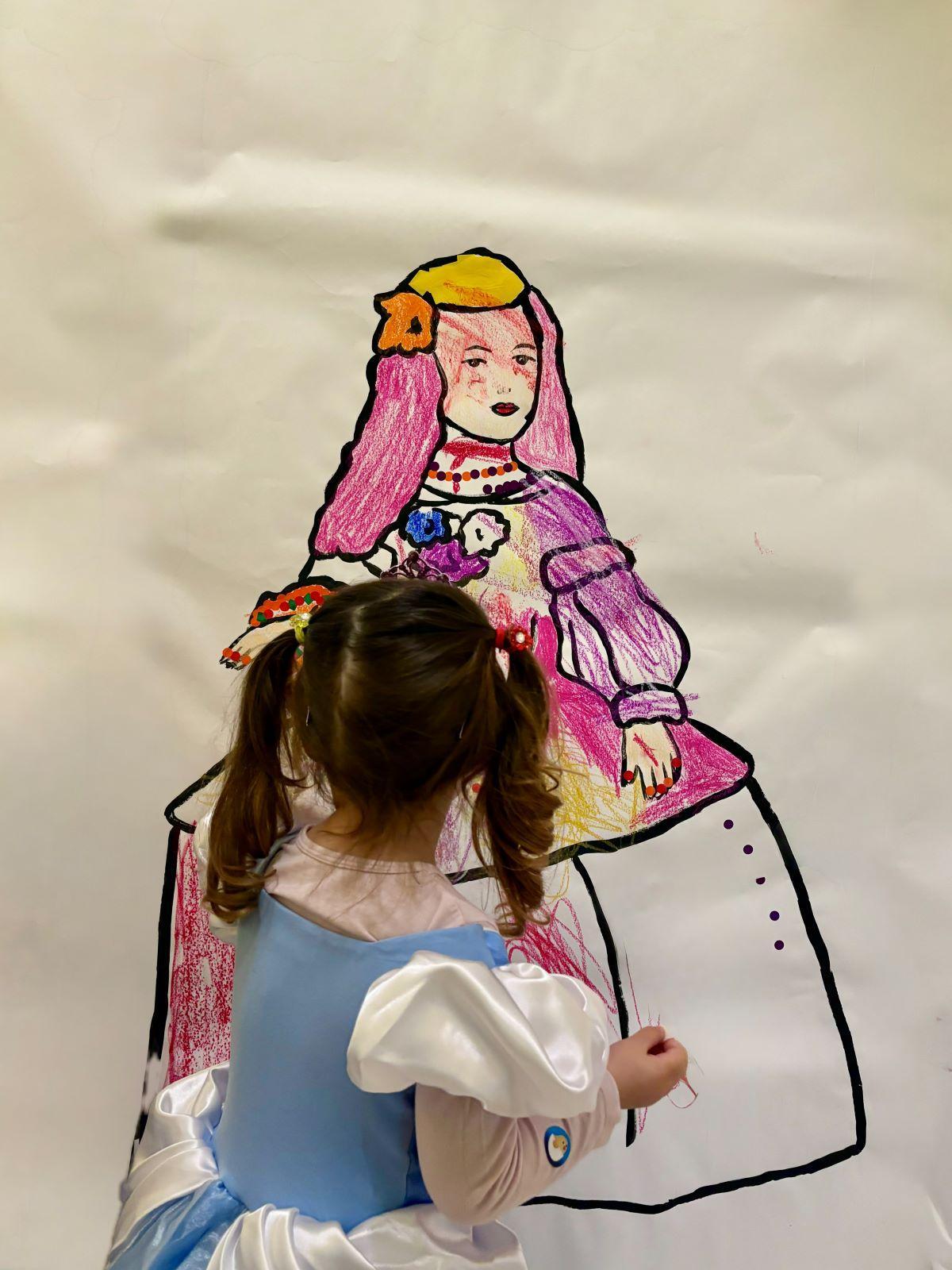 O Entroido enche de creatividade e tradición os colexios