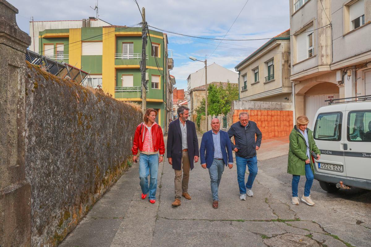 Las autoridades, en la calle Esperanza.