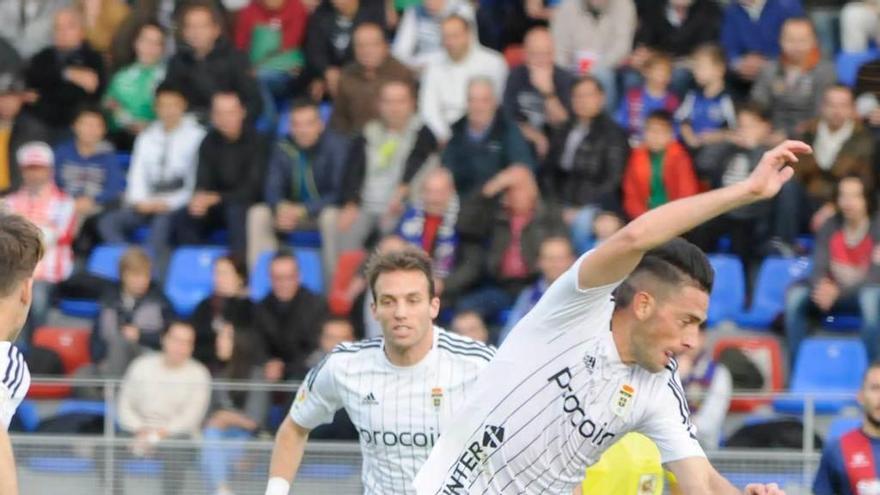 Rocha cae ante la entrada de Melero.