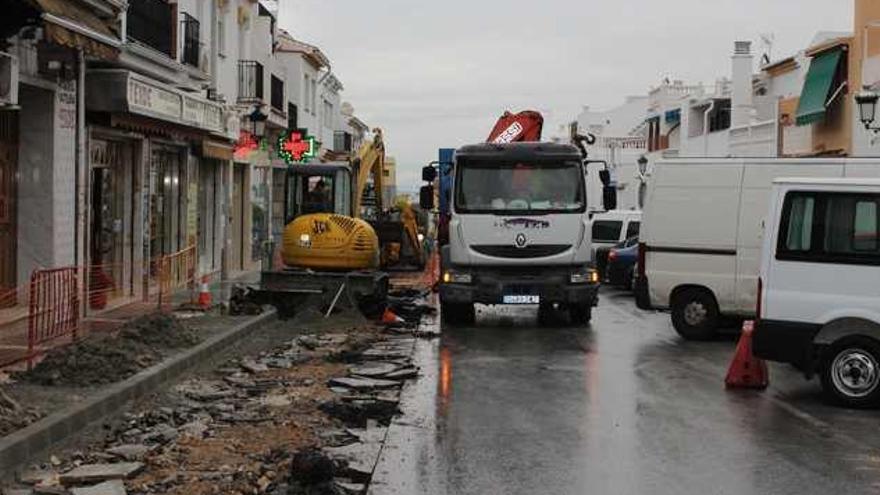 Las obras en la avenida de San Sebastián ya están en marcha.