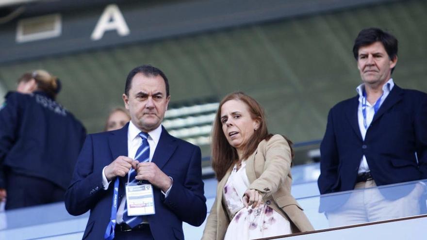 José María Muñoz, administrador judicial, en el palco de autoridades de La Rosaleda.