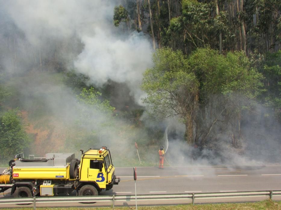 Incendio en la zona de Llanes