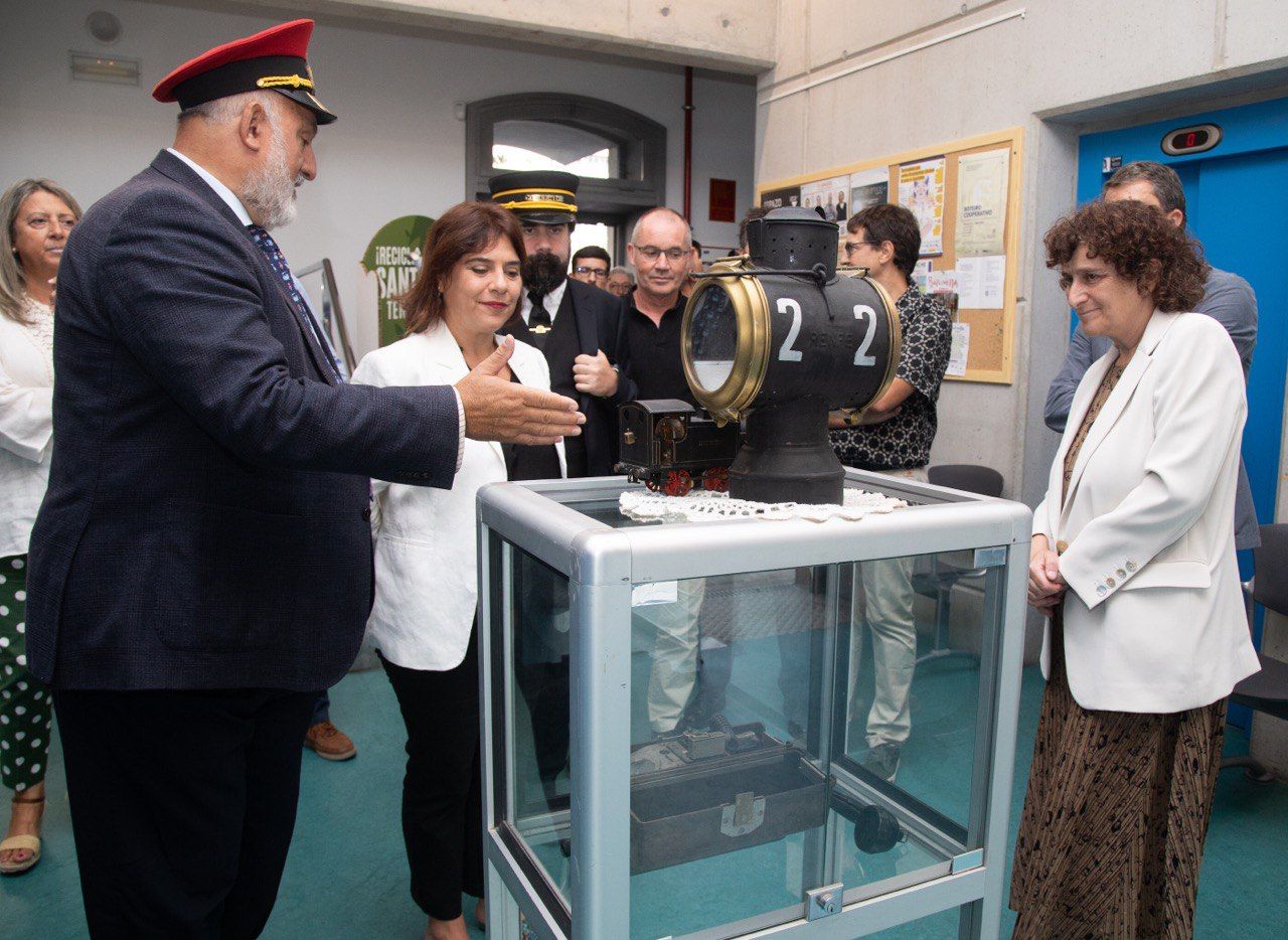 Cornes conmemora el 150 aniversario de la primera línea ferroviaria de Galicia