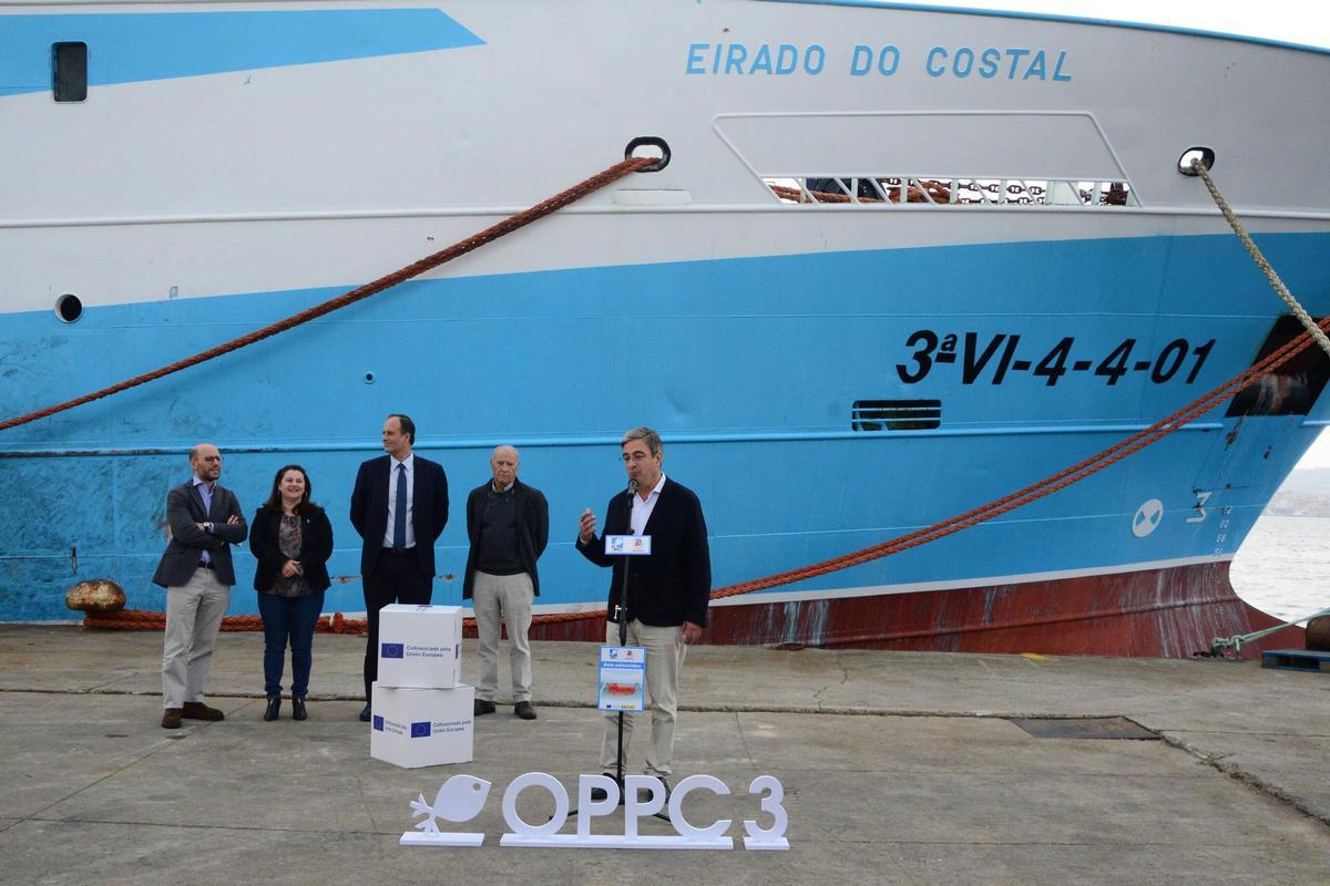 Araceli Gestido, Carlos Botana, José Barreiro, Isaac Rosón y Edelmiro Ulloa en los discursos.