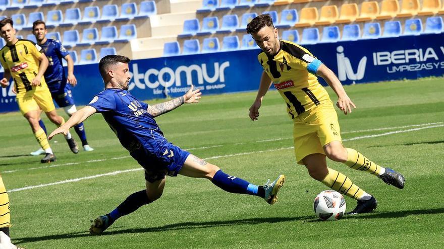 El UCAM Murcia vuelve a tropezar ante el San Roque de Lepe (1-1)