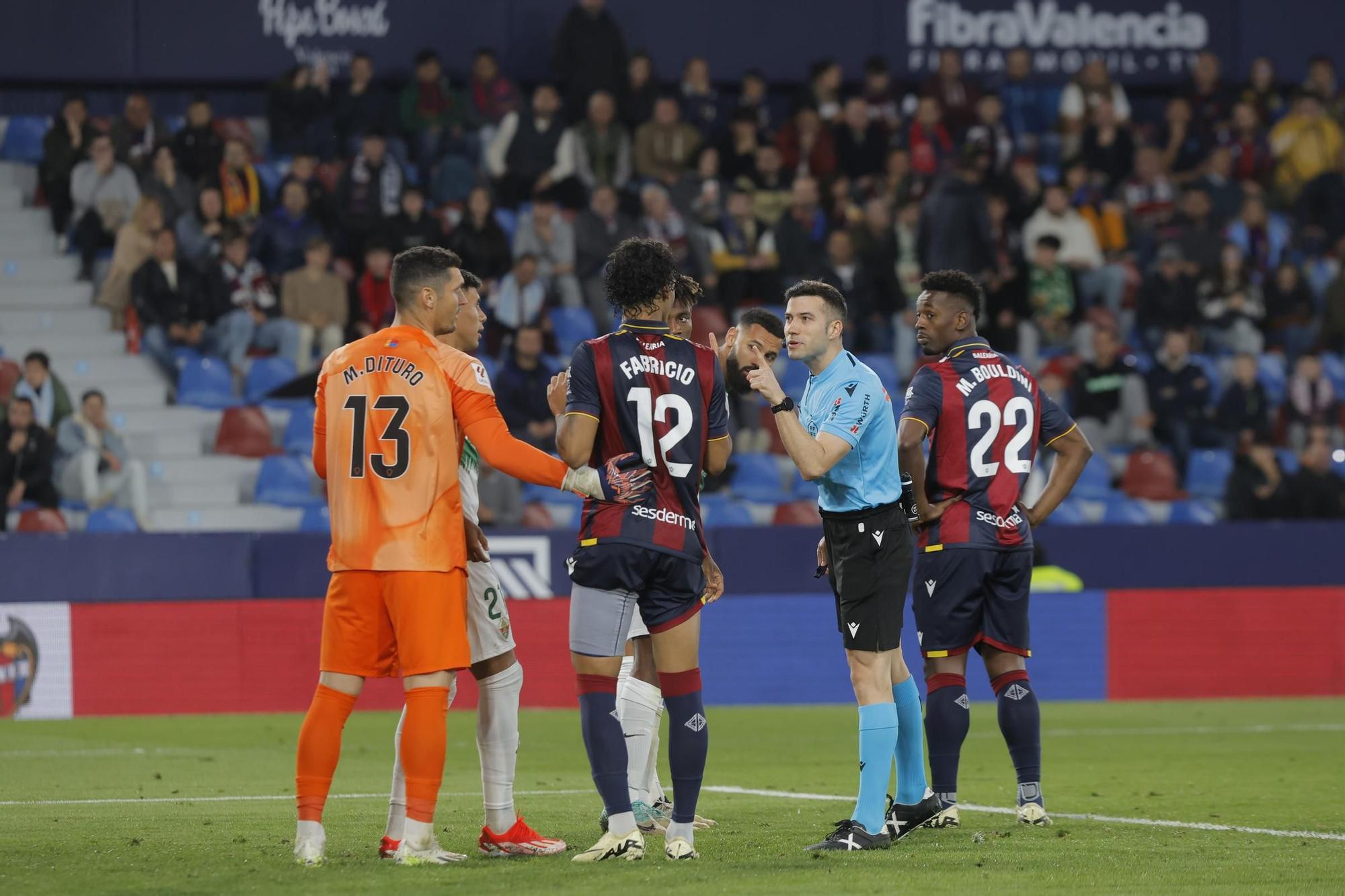 Levante UD - Elche CF en imágenes