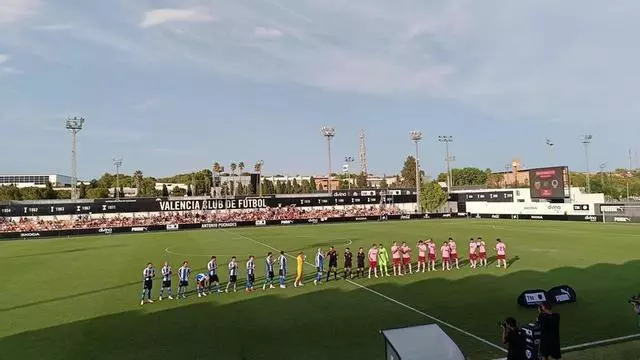 El Valencia disputa un amistoso ante el Hércules