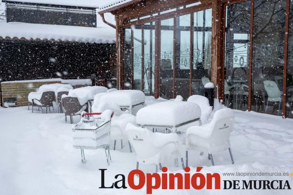 La nieve deja las primeras estampas blancas del 2020 en la Región de Murcia