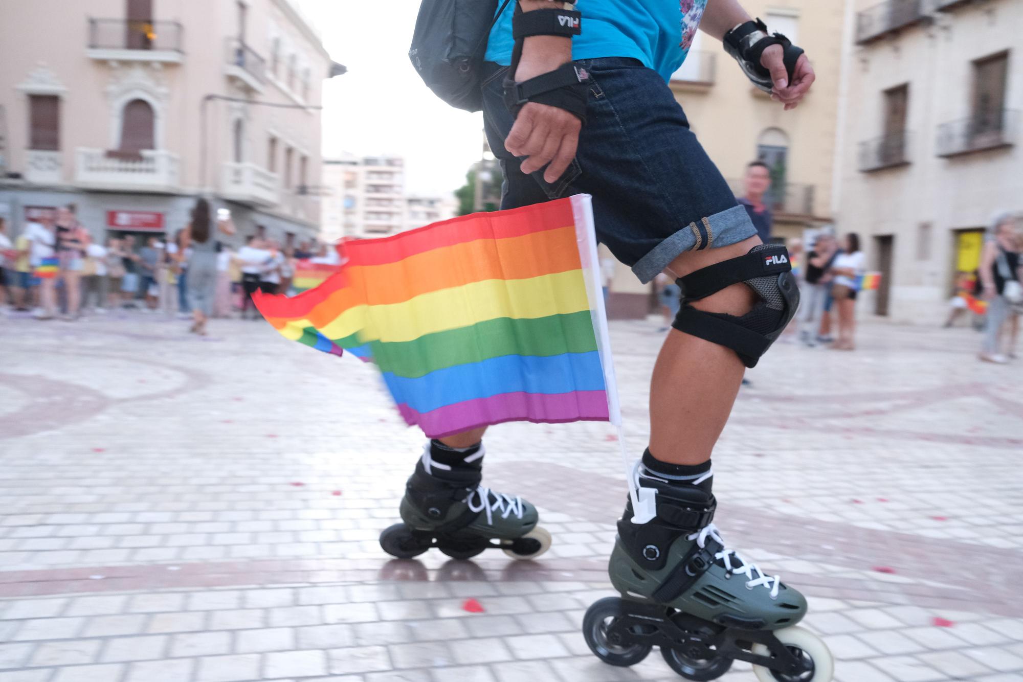 Así ha sido la manifestación del Orgullo en Elche