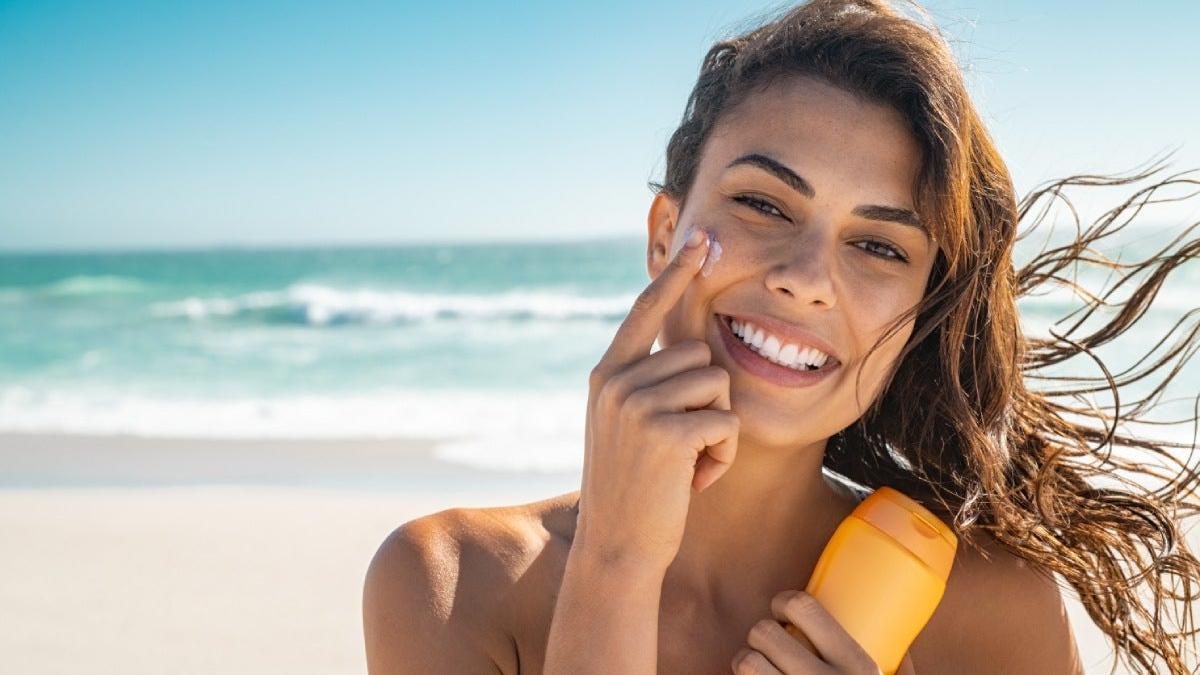 Trucos para un bronceado duradero: ¡morena hasta octubre!