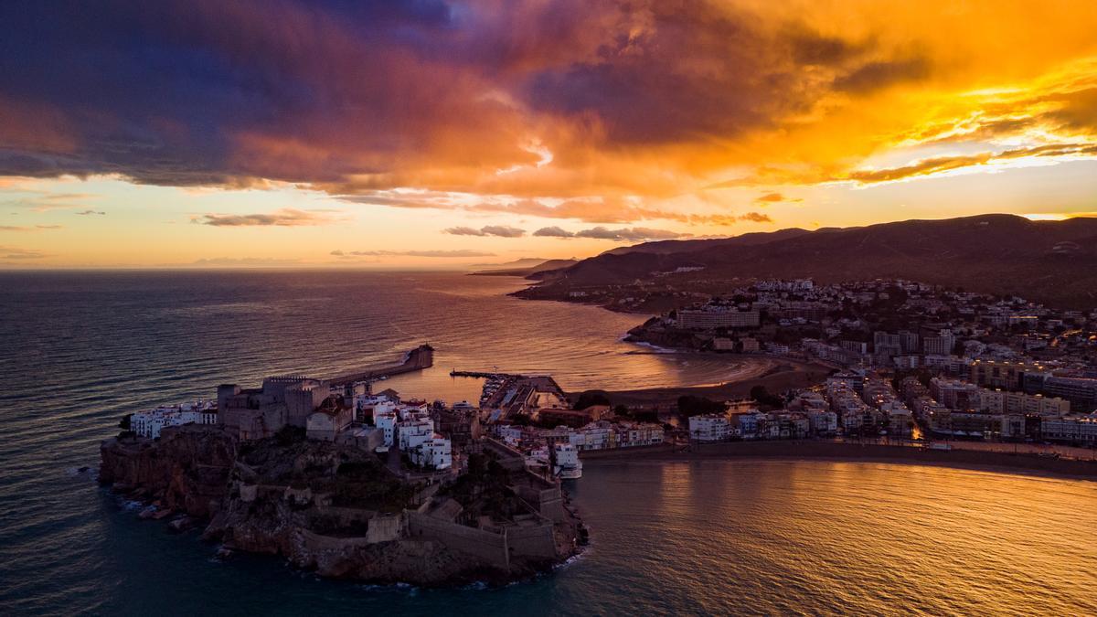 Peñíscola se deja redescubrir con estas impresionantes fotografías aéreas