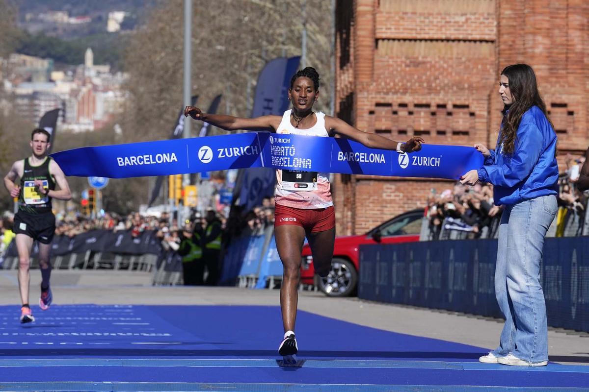 Has participado en la Marató de Barcelona 2024? ¡Búscate en las fotos¡