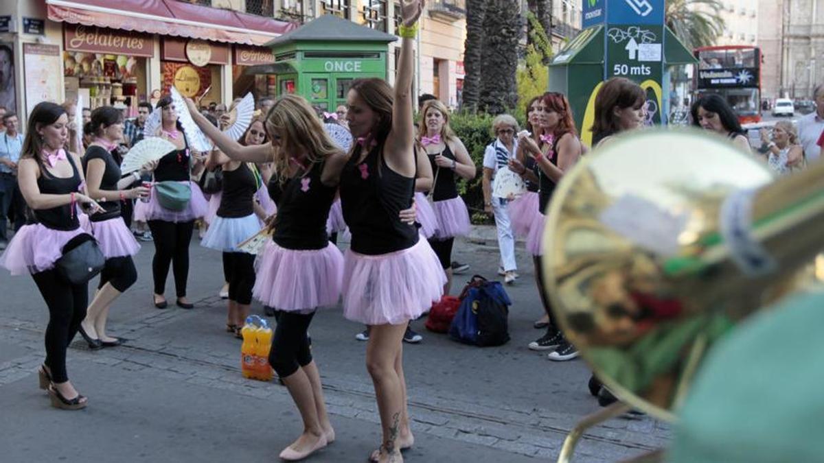 DESPEDIDA SOLTERA VALENCIA: Prohibición de los penes de plástico