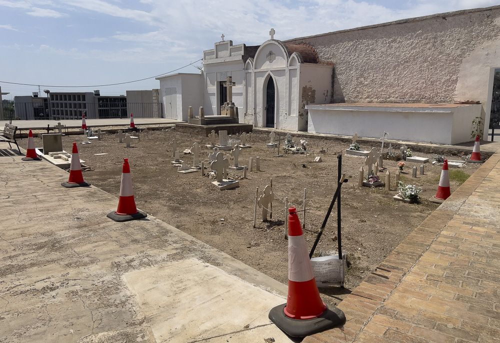 Asignaturas pendientes en los cementerios de Sagunt