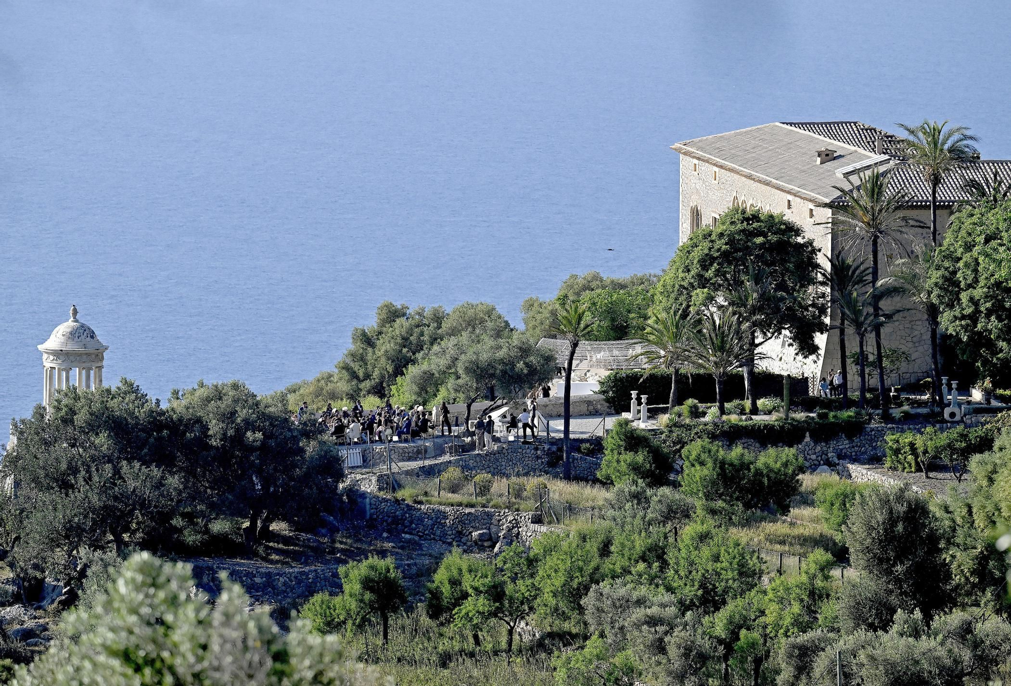 Rels B y Nicole Betancur se casan en Son Marroig (Mallorca)