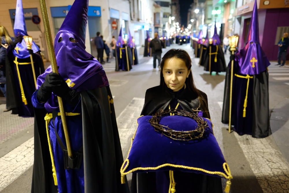 La plaza Castelar volvió a acoger el emotivo Encuentro de la Santa Mujer Verónica y Nuestro Padre Jesús Nazareno