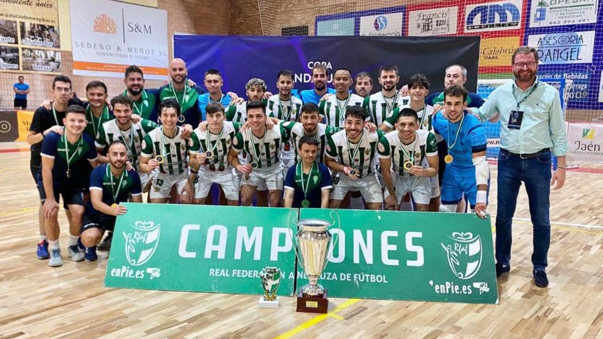 El Córdoba Futsal celebra el título de la Copa de Andalucía de fútbol sala.
