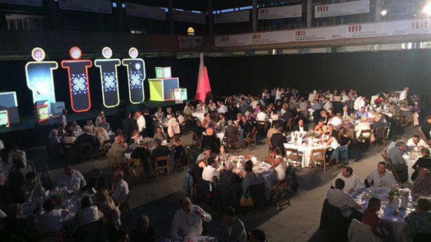 Sopar benèfic al Palau de Fires de Girona