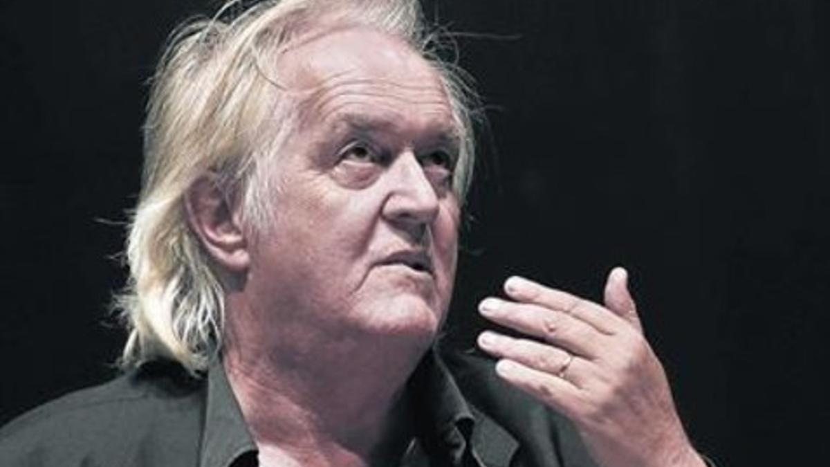 Henning Mankell, hace tres años durante una rueda de prensa en Berlín.