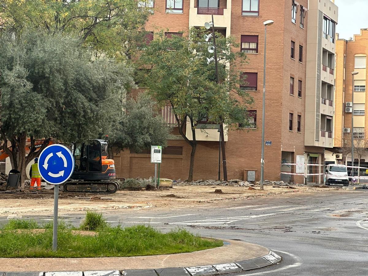 Plaza Juan Pablo II de San Vicente, donde se han talado árboles