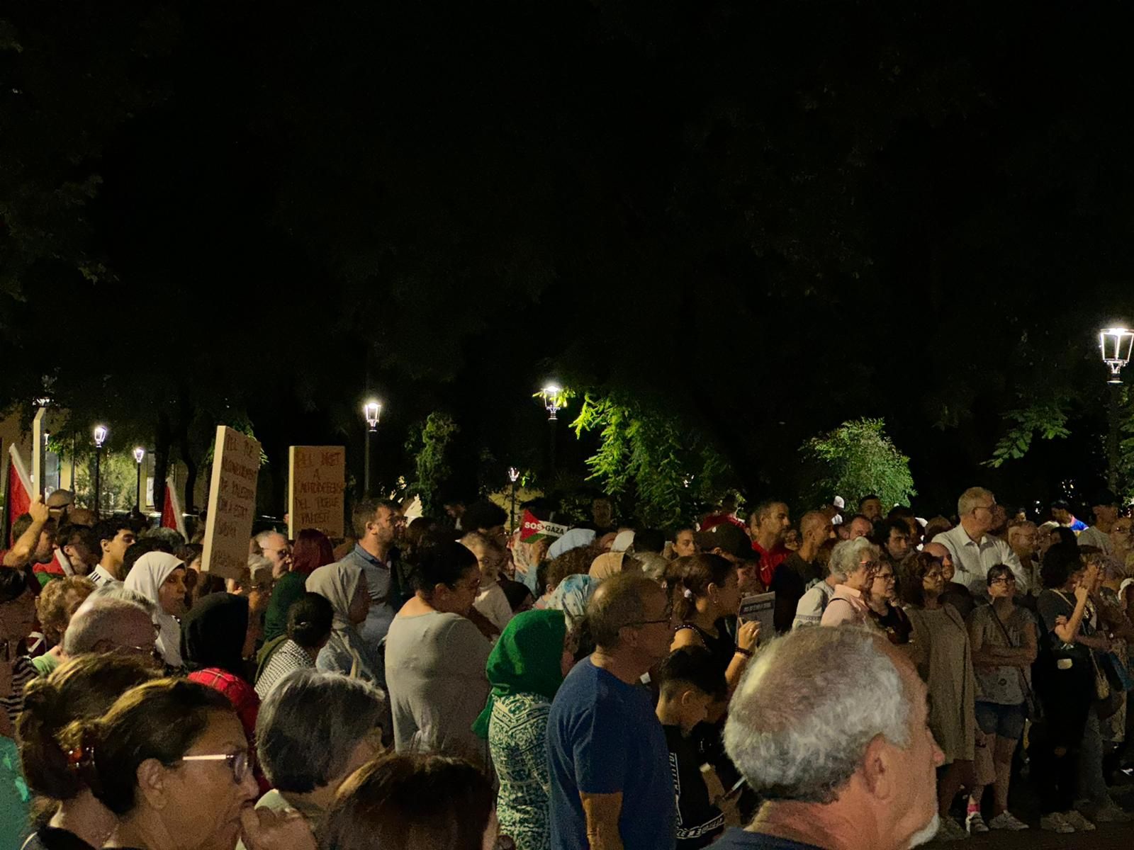 Xàtiva acoge una concentración de apoyo al pueblo palestino