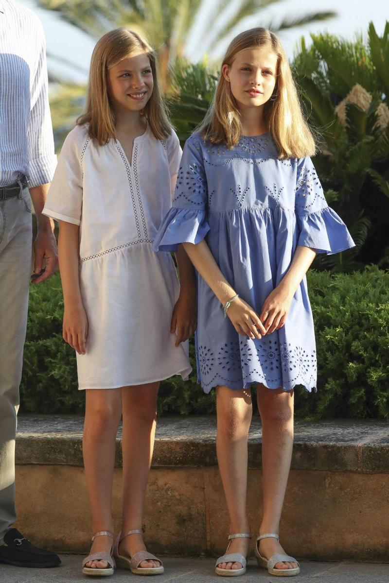 Leonor y Sofía en el Palacio de Almudaina