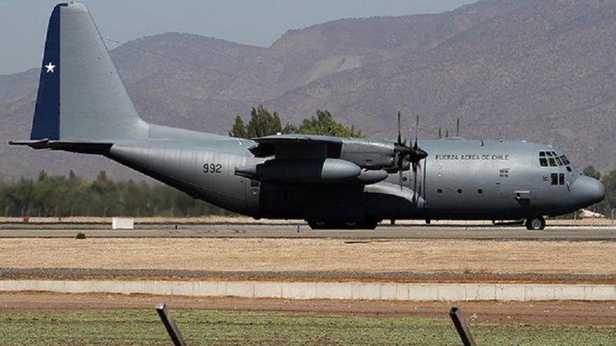 Desaparece un avión militar chileno con 38 personas a bordo