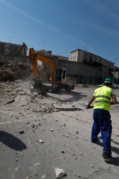 Derribo para liberar la muralla en Zamora