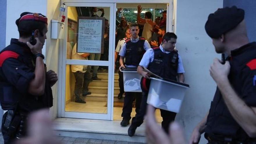 El Supremo destaca los &quot;episodios de complicidad&quot; de los Mossos el 1-O