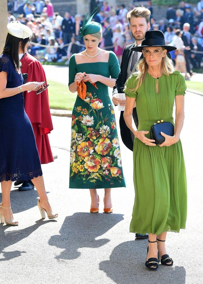 Lady Kitty Spencer y Victoria Aitken en la boda de Meghan y Harry