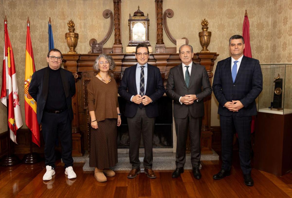 Narciso Prieto, Isabel Martín, Juan Manuel Corchado, Cipriano García y José Ignacio Juez. | USAL