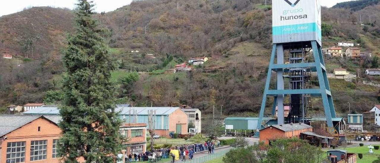 Las instalaciones del pozo Santiago, en el concejo de Aller.