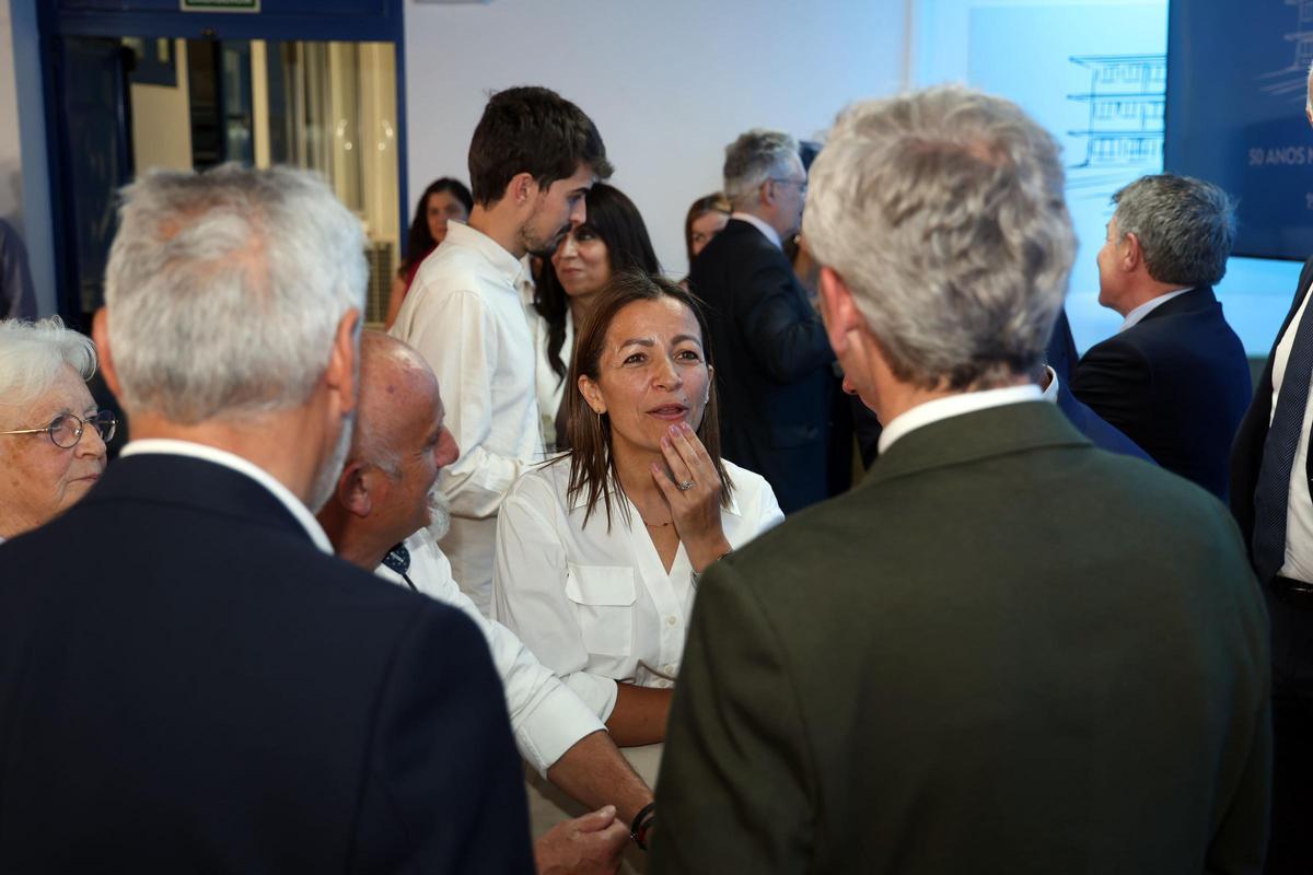 La conselleira de Mar en el CIMA.