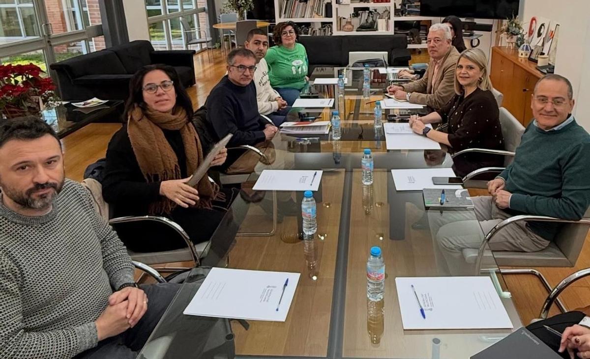 Reunión de la consellera, Carmen Ortí, con el sindicato Stepv.