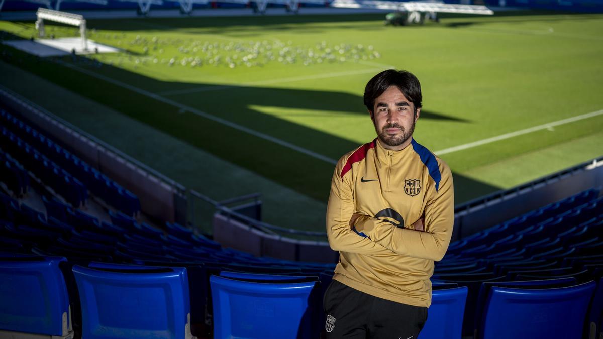 Sant Joan Despi. 16.12.2024. Deportes. Pere Romeu, entrenador del FC Barcelona femenino, fotografiado en las gradas del estadio Johan Cruyff. Fotografía de Jordi Cotrina