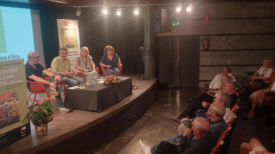 L&#039;escriptor i filòsof valencià Xavier Serra a Manresa: &quot;Tenim una carta poderosa a les nostres mans: a l&#039;escola, el català té prestigi&quot;