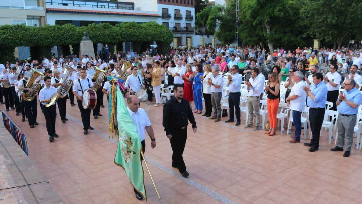 Multitudinario recibimiento a la banda de Segorbe.