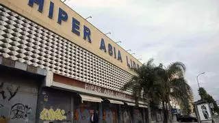 Demolición inminente del gran bazar de la avenida Velázquez y las cocheras de Portillo para hacer viviendas