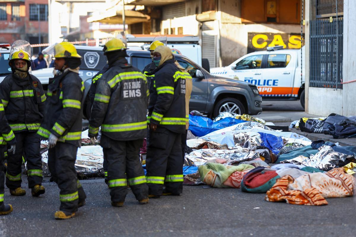 Incendio mortal en un edificio de Johannesburgo