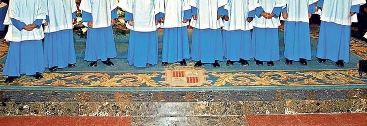 Die katholische Kirche wird Missbrauchopfer entschädigen.