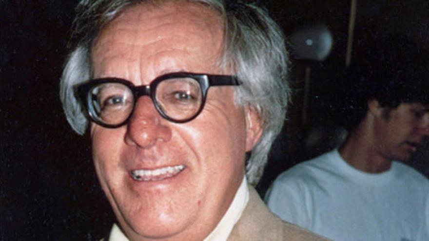 Ray Bradbury.