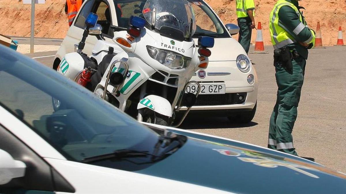 Multado con 600 euros por no respetar la bajada de velocidad obligatoria que ya recoge el BOE: la Guardia Civil extrema las precauciones