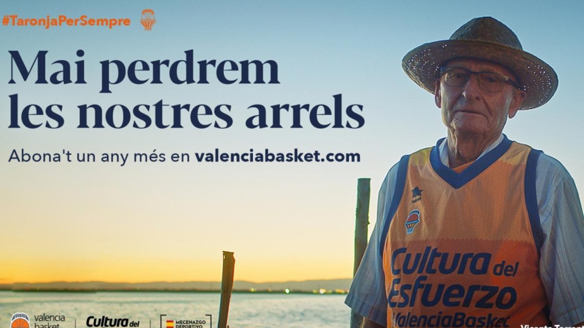 Foto de la campaña de abonos 'Mai perdrem els arrels'