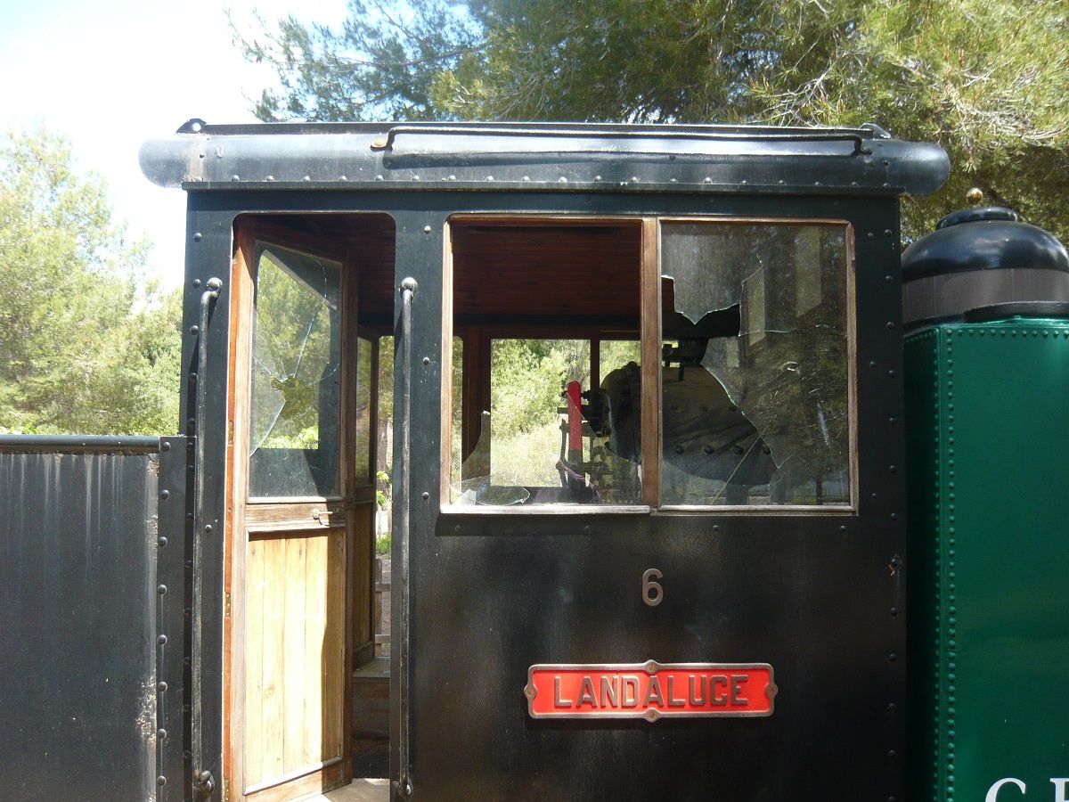 Actos vandálicos contra el museo del parque ferroviario de Marratxí